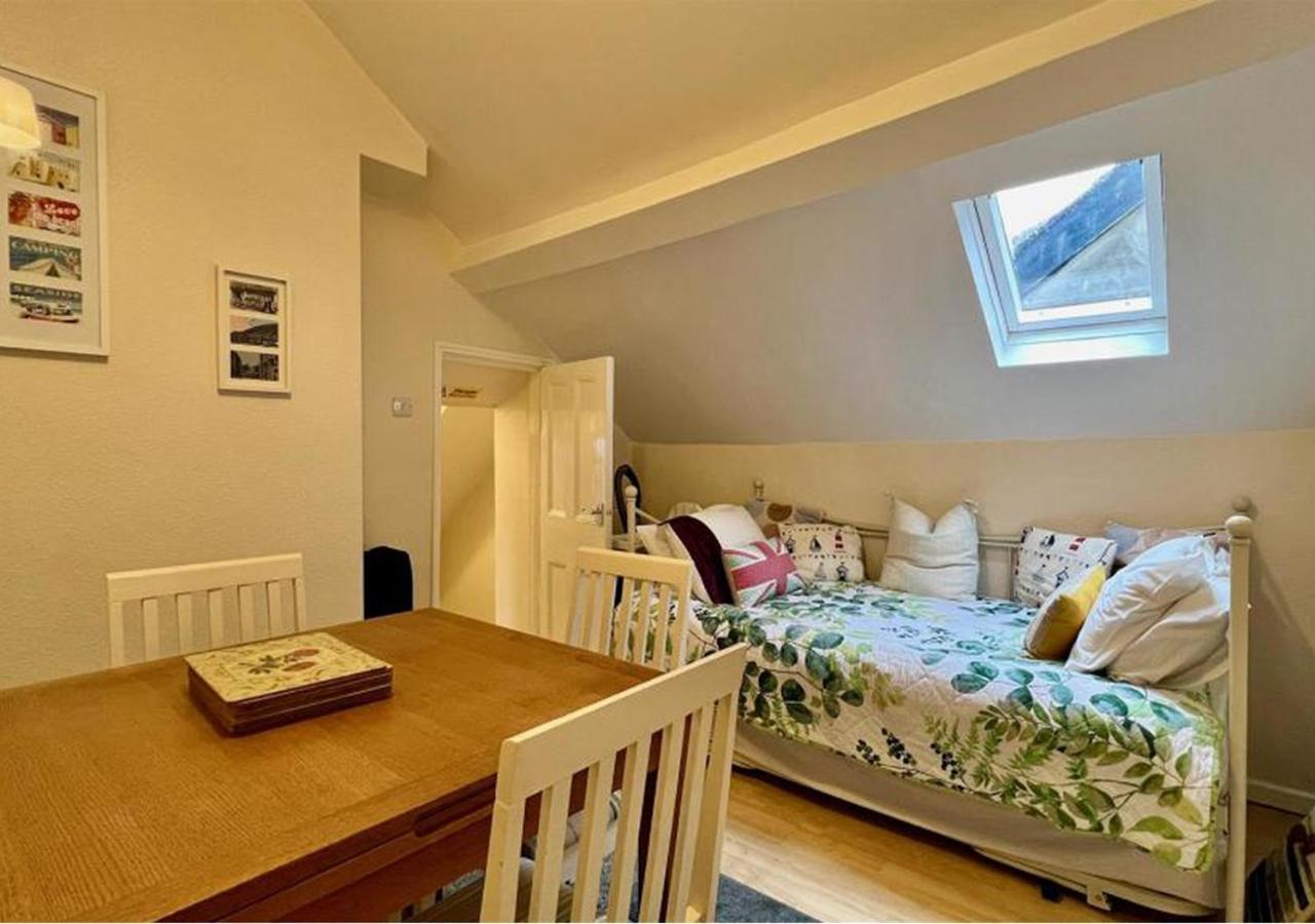 Luxury 4 Bedroom Seaside Apartment - Glan Y Werydd House 바머스 외부 사진